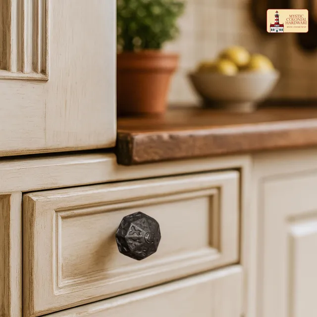 Mystic Colonial Hardware pomello ferro battuto singolo rustico
